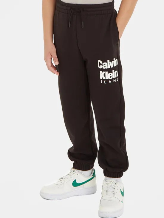Calvin Klein Jeans Spodnie dresowe IB0IB01816 Czarny Regular Fit