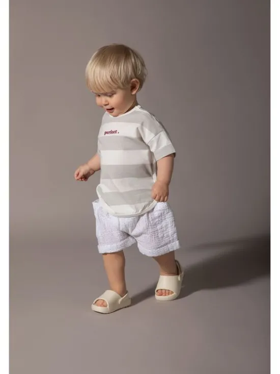 Coccodrillo Szorty materiałowe WC6119502SUN-003 Kremowy Regular Fit