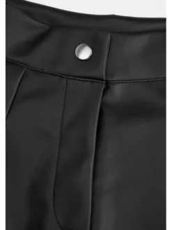 Coccodrillo Szorty ZC5119401CGJ-021 Czarny Regular Fit
