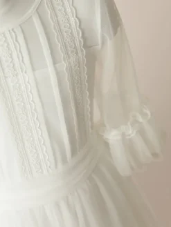SLY Sukienka 4SM-10 Écru Comfortable Fit