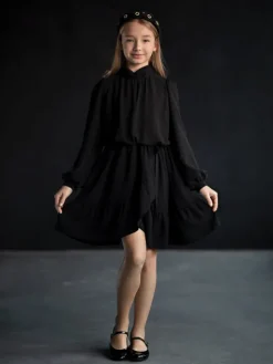 SLY Sukienka 2W-07C Czarny Comfortable Fit